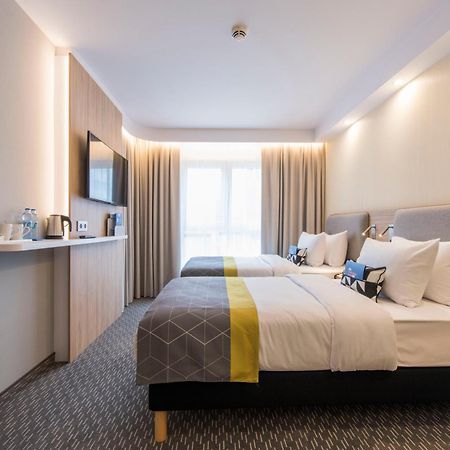 Holiday Inn Express Warsaw - Mokotow By Ihg Buitenkant foto