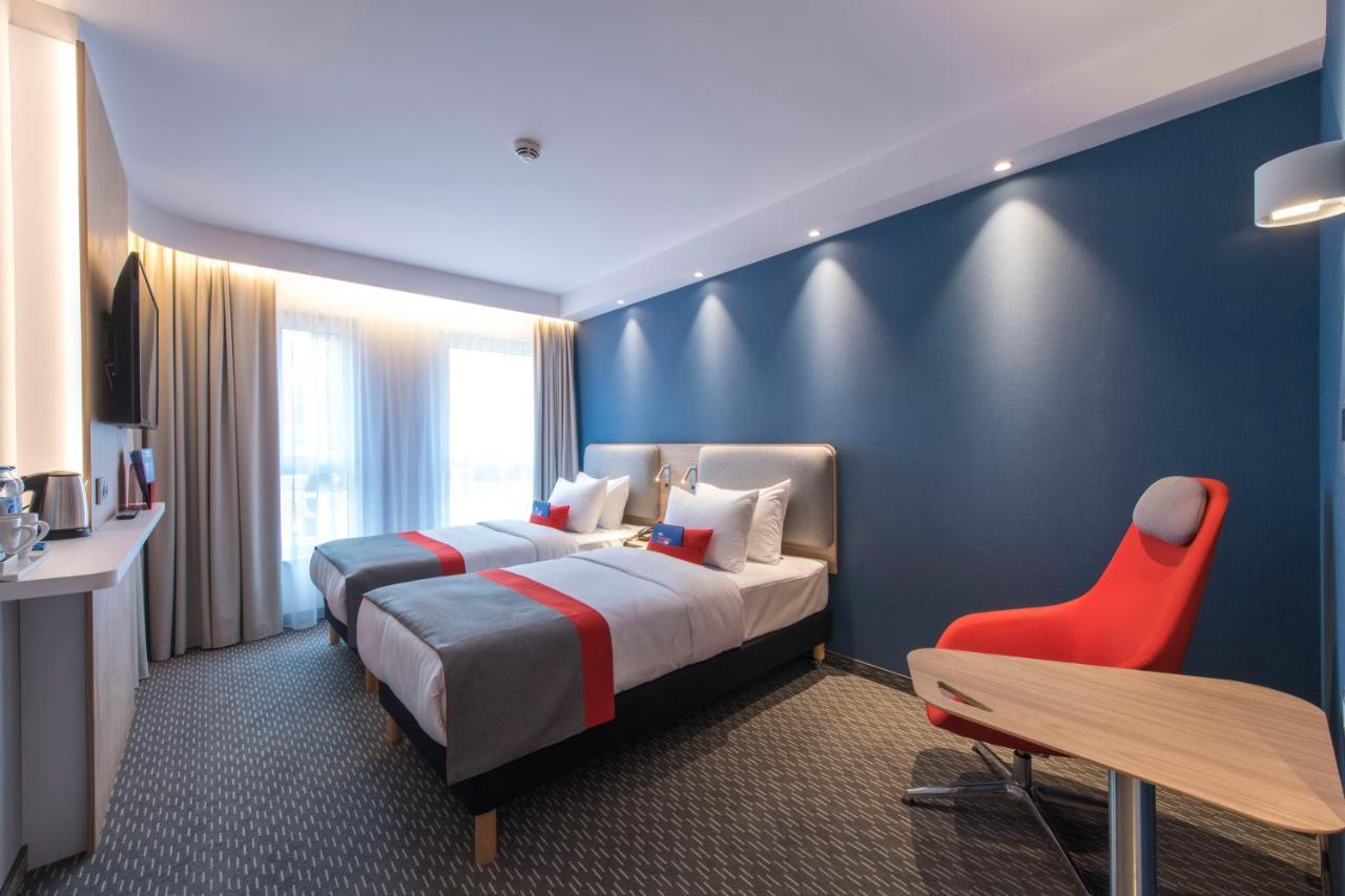 Holiday Inn Express Warsaw - Mokotow By Ihg Buitenkant foto