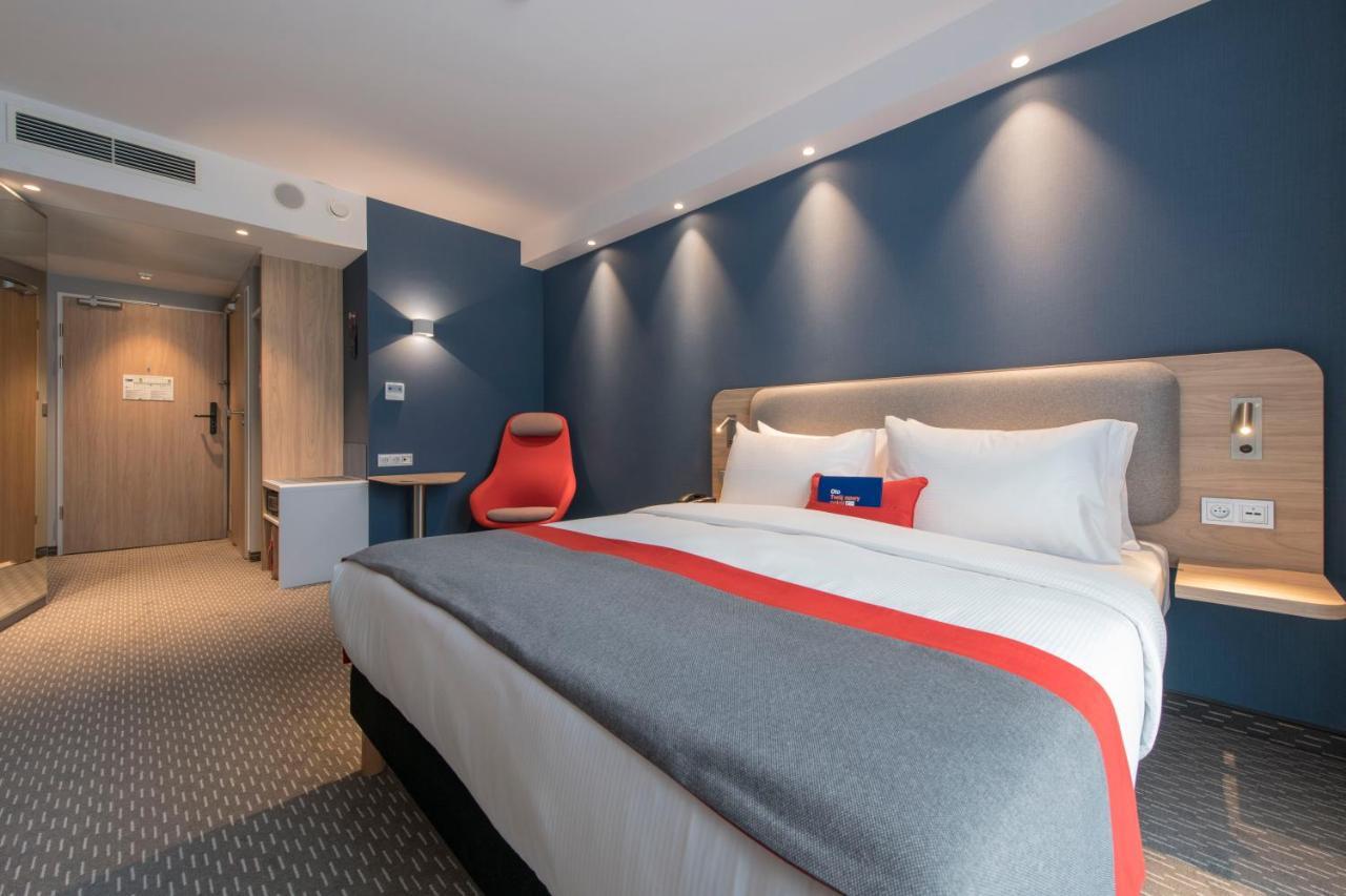 Holiday Inn Express Warsaw - Mokotow By Ihg Buitenkant foto