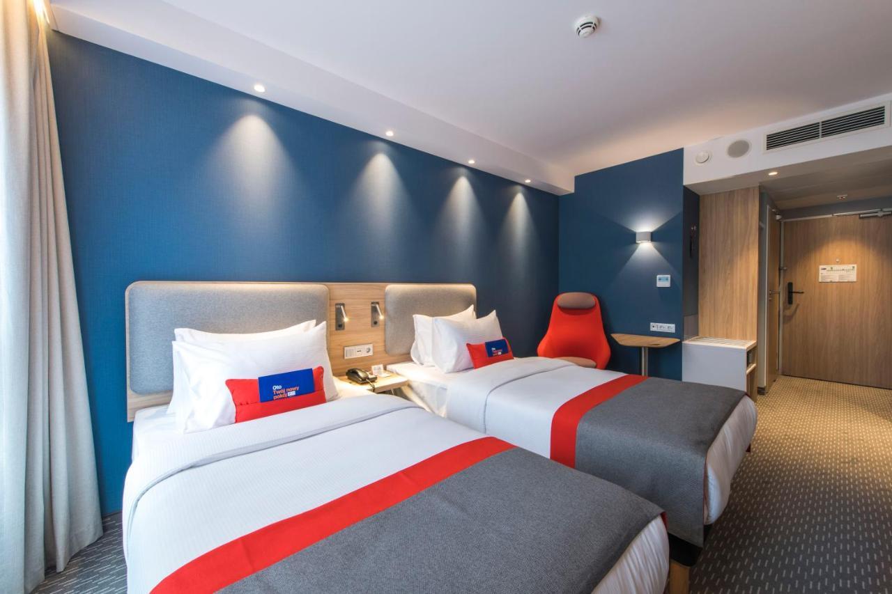 Holiday Inn Express Warsaw - Mokotow By Ihg Buitenkant foto