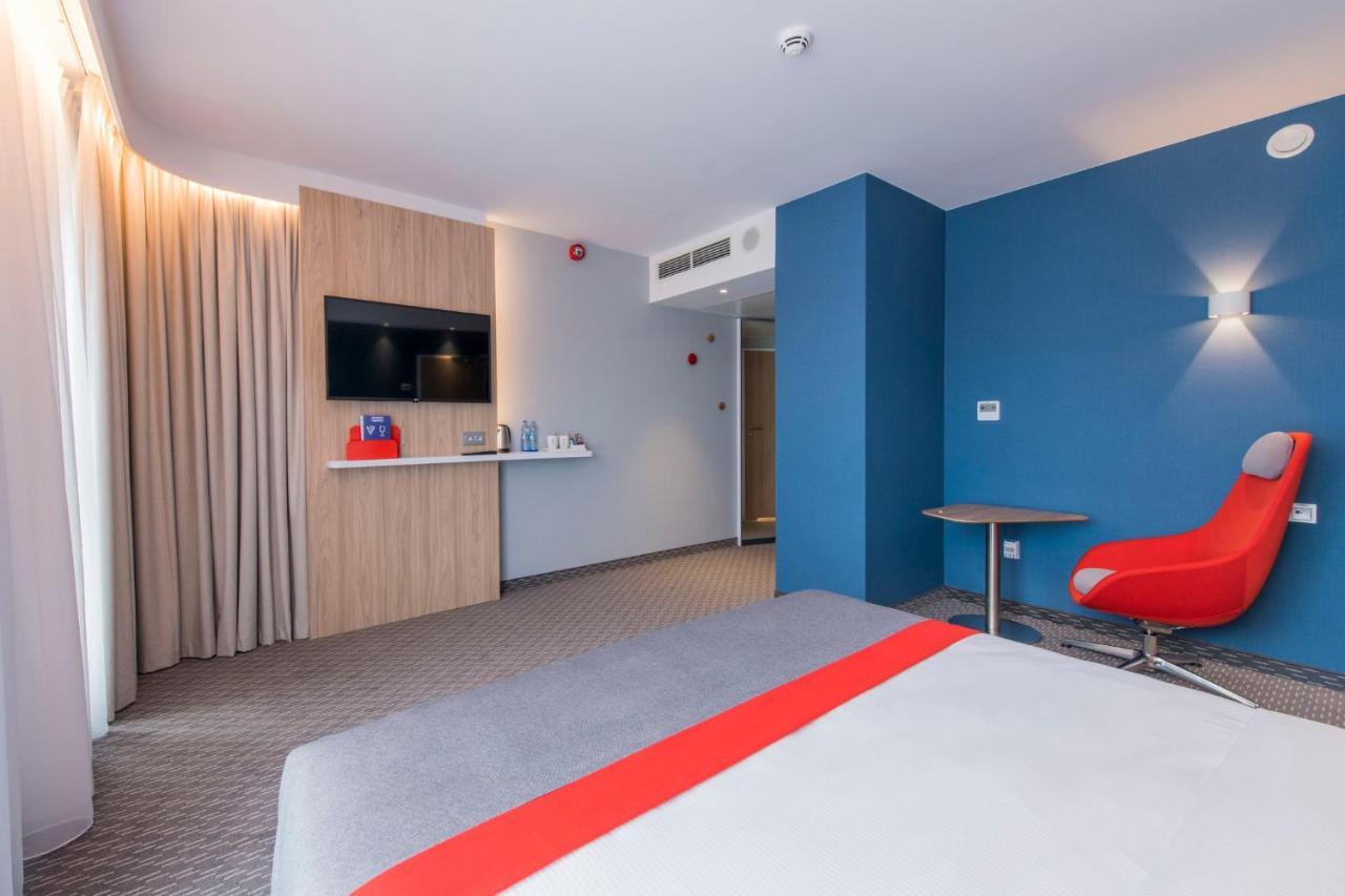 Holiday Inn Express Warsaw - Mokotow By Ihg Buitenkant foto